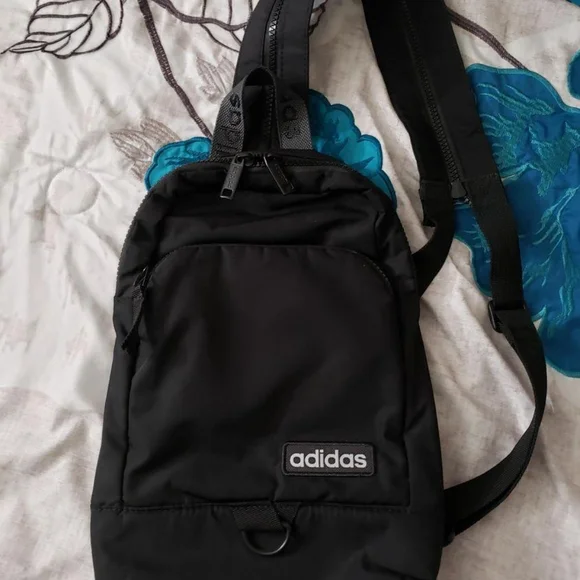 adidas essentials convertible crossbody backpack
